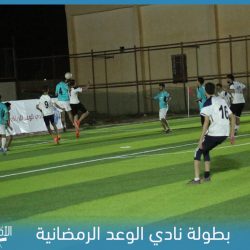 جمعية طريف الخيرية توزع سلال رمضانية بدعم من الشيخ أبو تركي