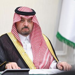 محافظ طريف يستقبل مدير مركز السكر الجديد