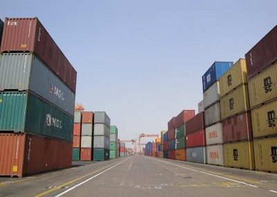 “الجمارك” تعلن مزادًا علنيًا لبيع بضائع منوعة بميناء جدة