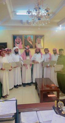 بالصور .. فرع وزارة الاسكان بالشمالية يكرم منسوبي كتابة عدل طريف
