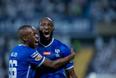 في دوري روشن.. الهلال والشباب “حبايب”