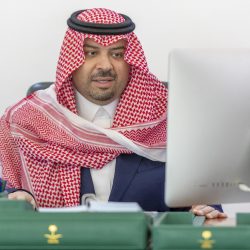 سمو الأمير فيصل بن خالد بن سلطان يبارك حصول مركز التأهيل الشامل بعرعر على جائزة التميز
