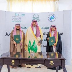 بالصور .. سمو أمير الحدود الشمالية يستقبل أهالي محافظة طريف