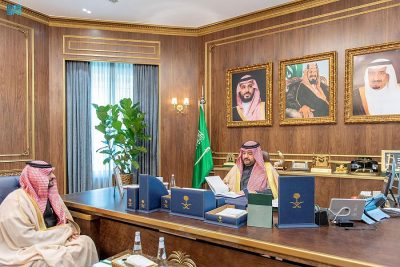 سمو الأمير فيصل بن خالد بن سلطان يستقبل مدير المركز الوطني للأرصاد بعرعر