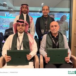فرع وزارة الموارد البشرية بالشمالية بالتعاون مع هيئة الرقابة ومكافحة الفساد تنظم محاضرة بمسرح النادي الأدبي بعرعر