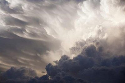 “الأرصاد” يُنبِّه 8 مناطق: رياح وأتربة مثارة وموجة باردة مع تدنٍّ في الرؤية