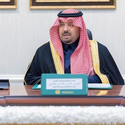 سمو أمير الحدود الشمالية يقلد مساعد مدير الشرطة بالمنطقة رتبته العسكرية الجديدة