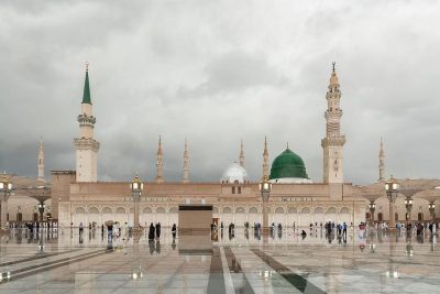 المسجد النبوي يحتضن أكثر من 280 ألف مصلّ في صلاة الجمعة اليوم