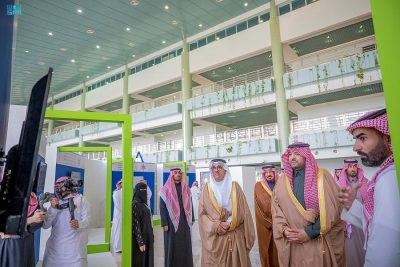 كرسي سمو الأمير فيصل بن خالد بن سلطان بجامعة الحدود الشمالية يدعم عشرين بحثًا علميًا لدراسات الطاقة المتجددة وتطبيقاتها
