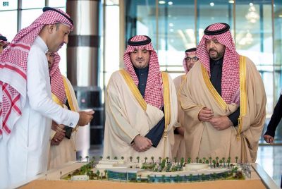 سمو الأمير عبدالعزيز بن سعود يدشن عددًا من المشروعات الأمنية بمنطقة الحدود الشمالية