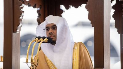 خطيب الحرم المكي: رمضان والقرآن قرينان متلازمان ويشتركان في تحقيق معالم التقوى
