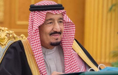 خادم الحرمين الشريفين عبر تويتر: نستقبل هذه الليلة الشهر المبارك وهو أجلُ الشهور