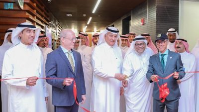 “الفضلي” يدشّن مقر المركز الإقليمي للتغير المناخي ويؤكد أهميته في تعزيز الأداء البيئي بالمملكة