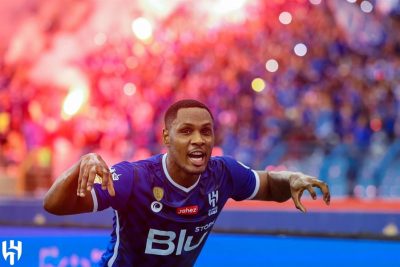 “الهلال” يعايد جماهيره بثنائية “النصر”.. و”رونالدو” يسقط في موقعة “الديربي”