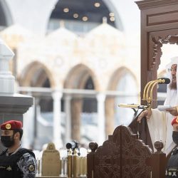إمام المسجد النبوي: الله تجلى لعباده في كتابه بصفات الهيبة والعظمة والرحمة والبر