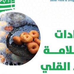 بالصور .. الوردة يقف ميدانيا على اعمال النظافة بالطرق الرئيسية وداخل الاحياء