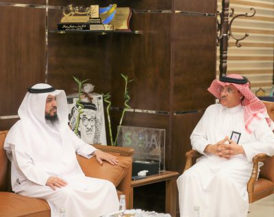 رئيس جامعة الشمالية يستقبل مدير الموارد البشرية و الإدارية بشركة اسمنت الشمالية