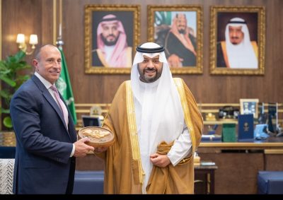سمو أمير الحدود الشمالية يستقبل الرئيس التنفيذي لشركة “معادن”