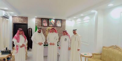 محافظ طريف يلتقي مساعد المدير العام للشؤون المدرسية بتعليم الشمالية ومدير مكتب التعليم بمحافظة طريف