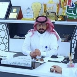 أمير الحدود الشمالية يطلع على سير الاختبارات في مدارس المنطقة