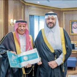 بالصور .. أمطار خفيفة على محافظة طريف