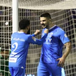 بالصور .. أمطار الخير والبركة تهطل على محافظة طريف