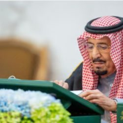 أمير الحدود الشمالية يستقبل رئيس المحكمة الإدارية بالمنطقة المكلف حديثًا