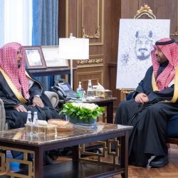 بالصور .. الوردة” و مدير مطار طريف يبحثان الحلول العاجلة بشأن مكب النفايات القريب من مطار المحافظة