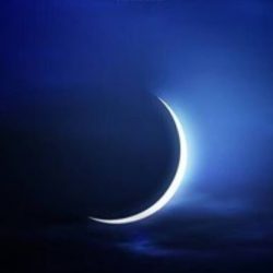 مراسل الإخبارية : تعذر رؤية هلال ⁧رمضان في مرصد ⁧تمير⁩ وسدير