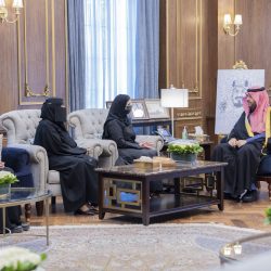 أمير الحدود الشمالية يتسلم تقريرًا عن مسوحات الأسعار لشهر رمضان