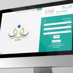 الأمير فيصل بن خالد بن سلطان يطلع على مشروع ربط حي المساعدية بحي الناصرية بمدينة عرعر