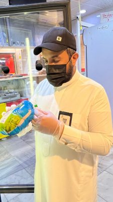 بالصور .. بلدية طريف تواصل جولاتها الرقابية اليومية على المطاعم والأسواق التجارية
