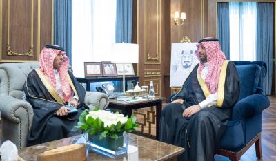 أمير منطقة الحدود الشمالية يتسلّم تقريراً عن أعمال فرع وزارة النقل بالمنطقة