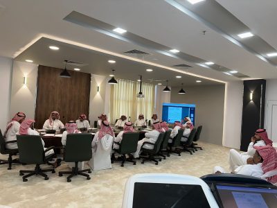 لتأهيل المحطات وتطبيق اشتراطات .. بلدية طريف تعقد ورشة عمل لأصحاب المحطات