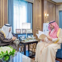 أمير الحدود الشمالية يستقبل مدير مكافحة المخدرات بالمنطقة المعين حديثًا