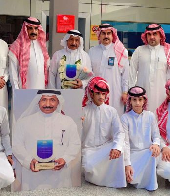 بالصور.. مدير مكتب التعليم بطريف يستقبل مدير مدارس التميز العلمي الثانوية بمناسبة حصول المدرسة على جائزة التميّز المدرسي “تميّز 2024”