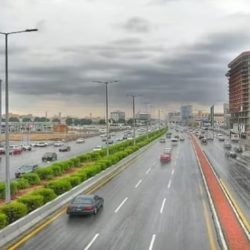 لا تُخرج يديك أو رأسك من نافذة المركبة.. تنبيهٌ من “المرور” للطلاب