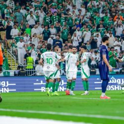 بثلاثية الاتفاق.. جماهير الهلال تردد: “صدارة بس”