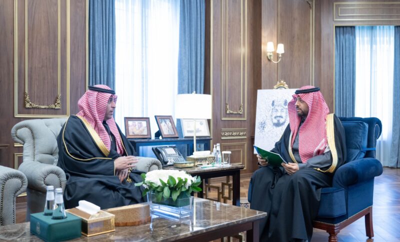 أمير الحدود الشمالية يتسلّم تقرير الزراعة البعلية الموسمية لعام 2024