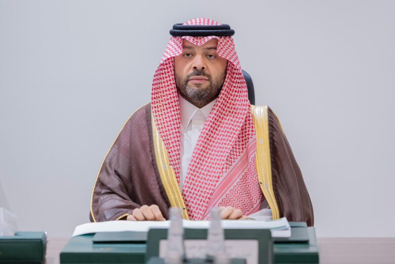 الأمير فيصل بن خالد بن سلطان يترأس اجتماع لجنة إعداد الإستراتيجية الجديدة لجامعة الحدود الشمالية