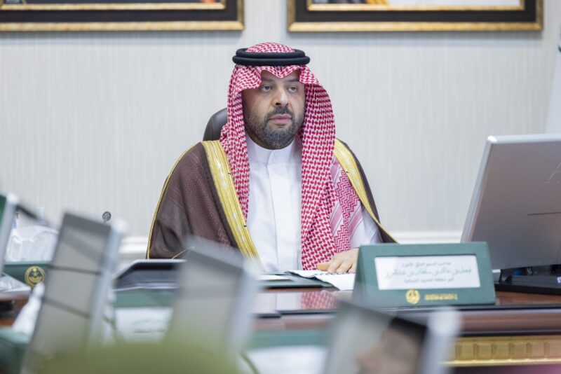 سمو ‎أمير الحدود الشمالية يترأس اجتماع لجنة الحج الرئيسة لعام 1446هـ