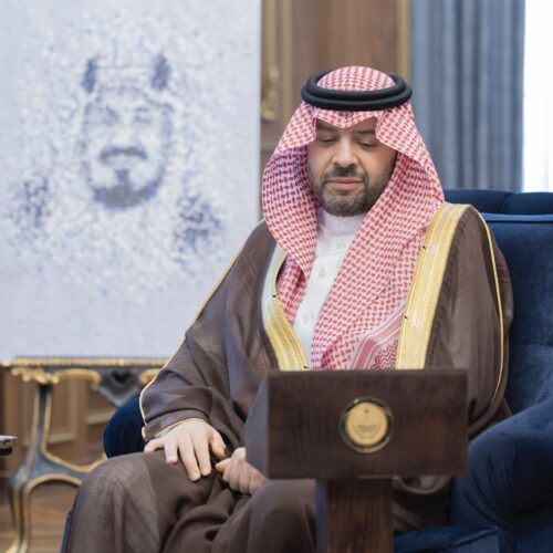 أمير الحدود الشمالية يدشّن الخطة الإستراتيجية لجمعية أصدقاء المرضى