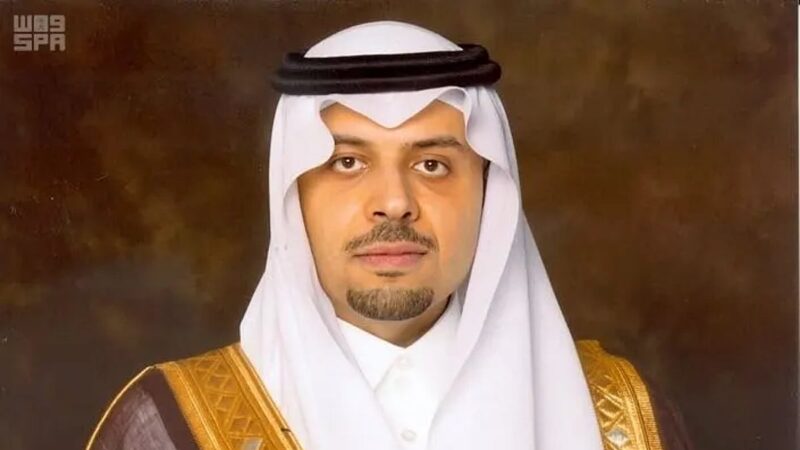 أمير الحدود الشمالية يتابع تنفيذ خطة تفويج الحجاج الإيرانيين عبر منفذ جديدة عرعر