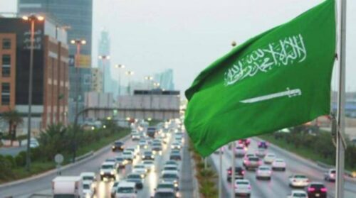 بالصور.. رئيس بلدية طريف يتابع ميدانياً أعمال الصيانة والسفلتة ويوجّه بسرعة المعالجة
