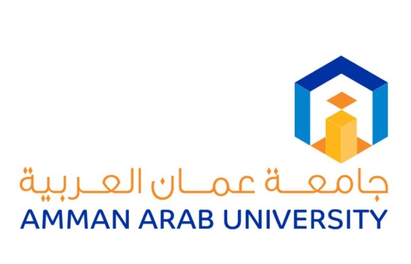 سوسن بنت عوض الرويلي تحصل على الماجستير من جامعة  عُمان العربية