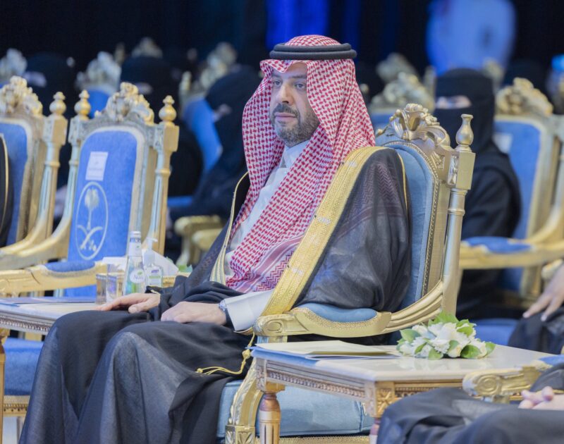 الأمير فيصل بن خالد بن سلطان يرعى حفل “الأولمبياد الوطني للإبداع العلمي” بالحدود الشمالية