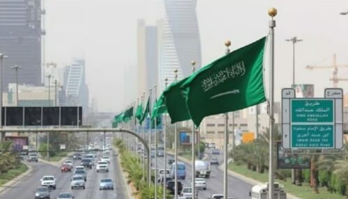 في الوقت القاتل.. “الرياض” يخطف تعادلًا بطعم الفوز أمام الأهلي في الوقت القاتل.. “الرياض” يخطف تعادلًا بطعم الفوز أمام الأهلي