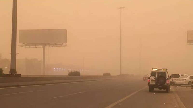 طقس المملكة الثلاثاء.. رياح نشطة وتكوّن للضباب على عدة مناطق