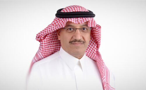 جامعة الحدود الشمالية و مركز الملك سلمان لأبحاث الإعاقة تطور نظامًا ذكيًا لمساعدة المكفوفين