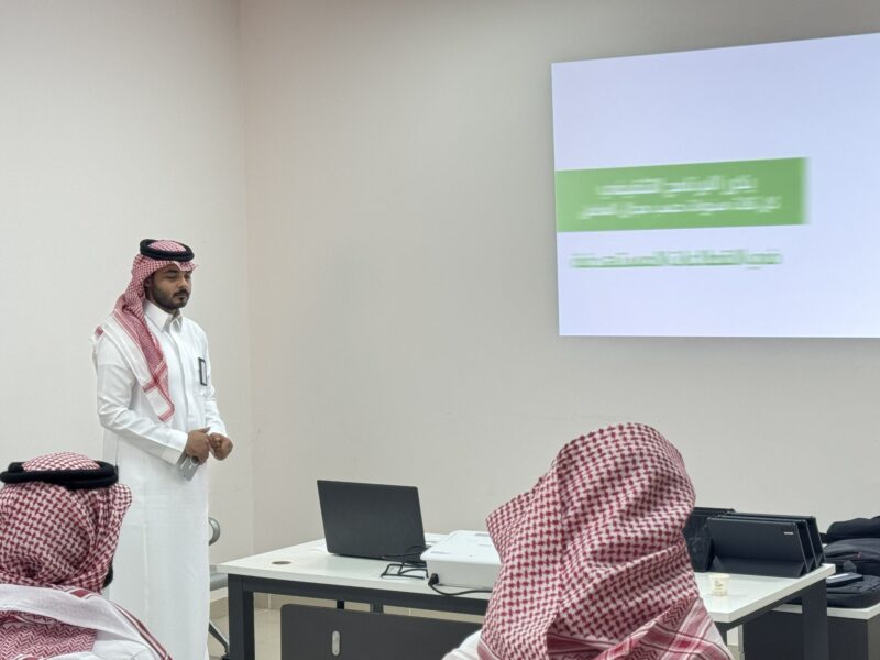 بلدية طريف تستضيف ورشة عمل للتثقيف الصحي لرفع كفاءة العاملين في قطاع الغذاء والصحة العامة